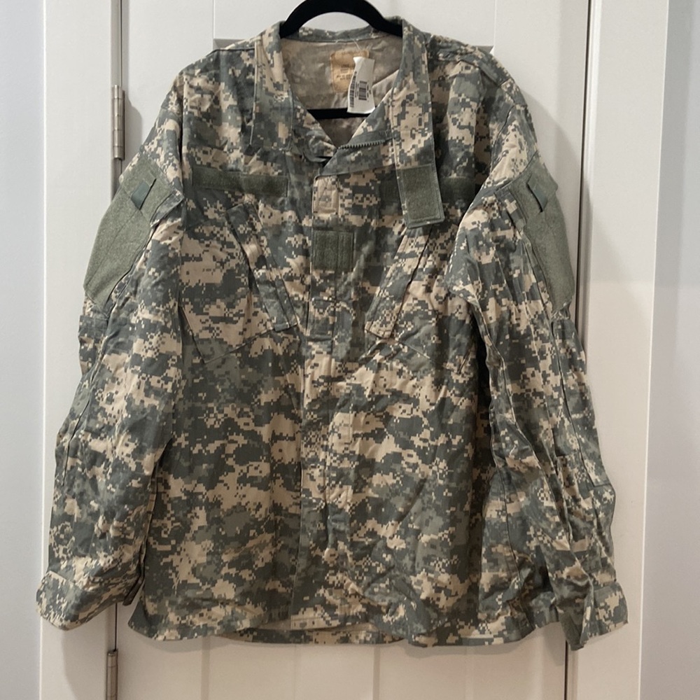 US Military Army Digital Camo BDU Uniform Jacket Size Large Long NWT
